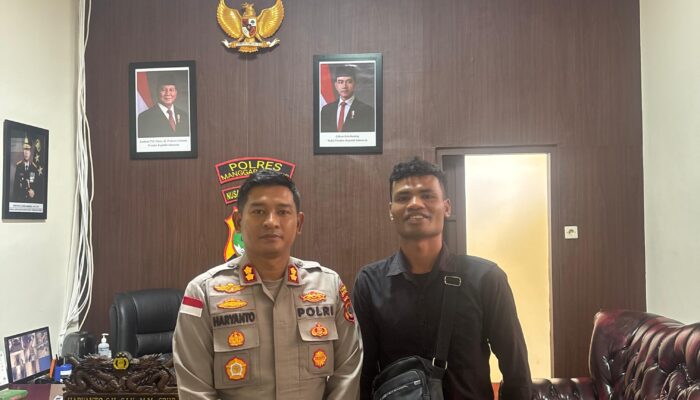 Dugaan Penjualan 18 Ton Besi Proyek RS Lehong: Kapolres Manggarai Timur Perintahkan Penelusuran.